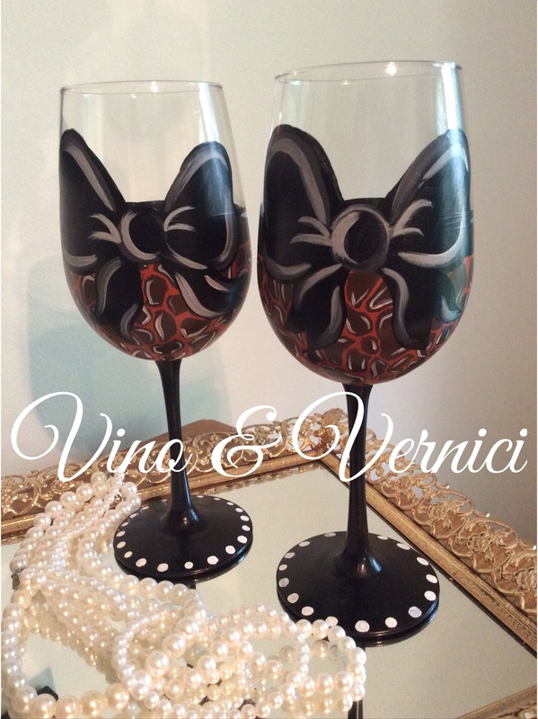 Bow Glasses for Sip and Paint Series at Casa Larga Vineyards